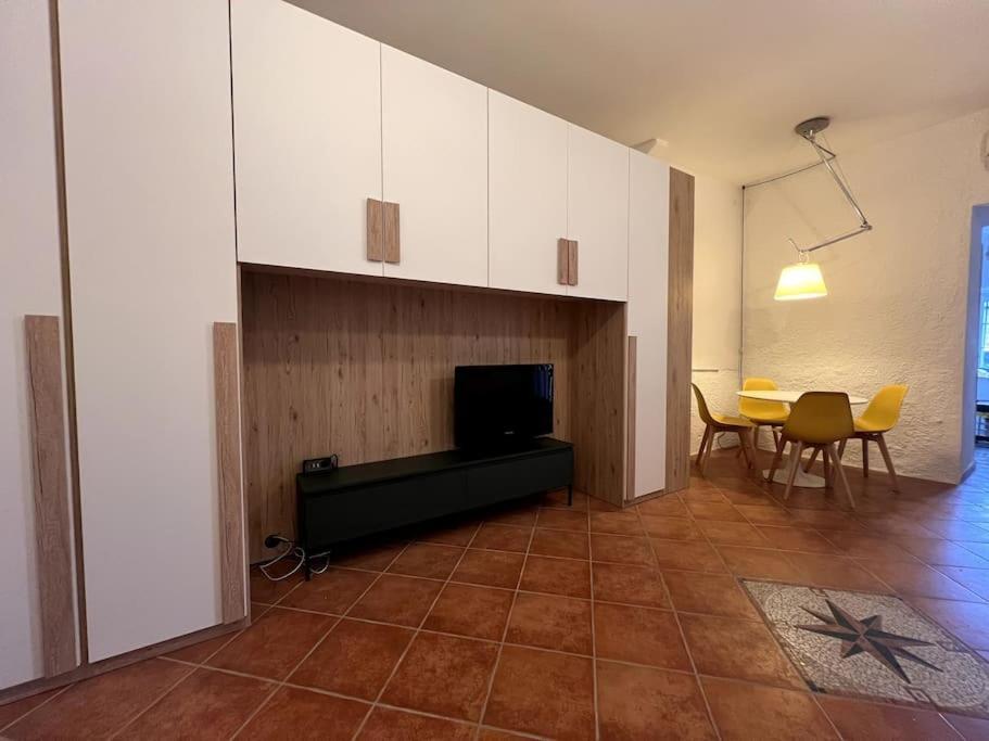 Olivetta House Holiday โมเนเลีย ภายนอก รูปภาพ